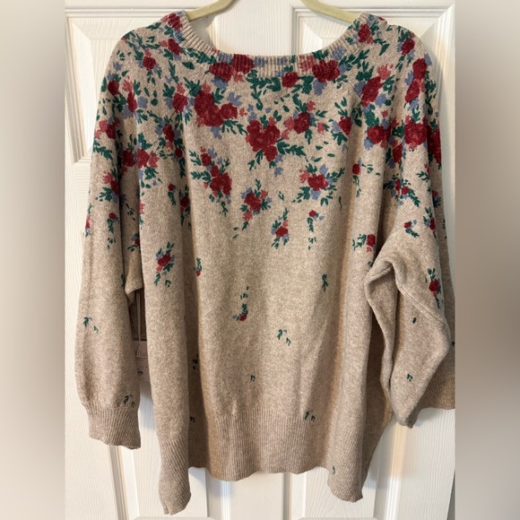 NWT 🌹 3X LC Lauren Conrad Tan Floral Sweater 🌹 - Picture 8 of 8